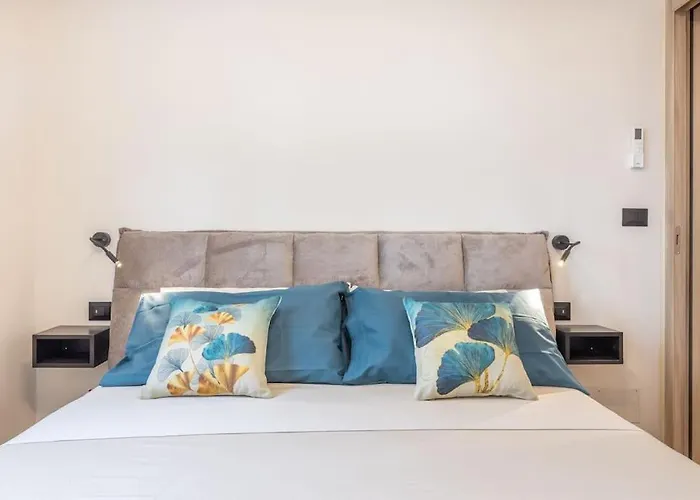 Aurora Διαμέρισμα *