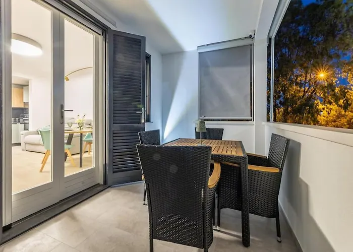 Διαμέρισμα Aurora *